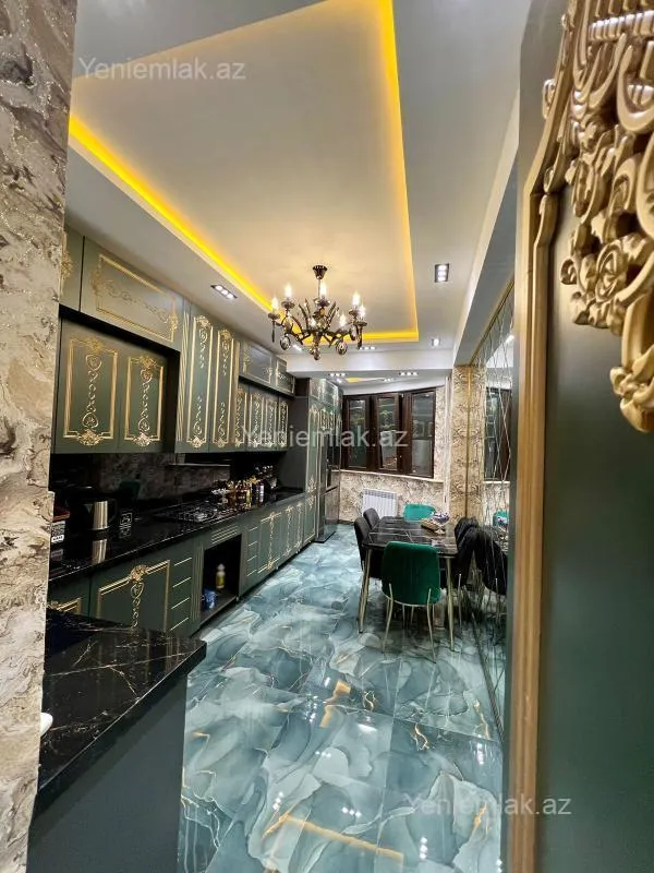 Satılır 3 otaqlı yeni tikili 116.5 m²
