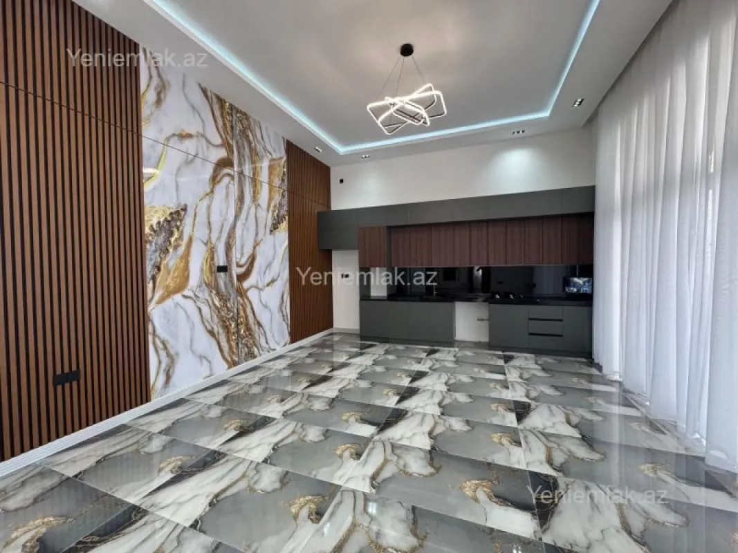 Satılır 4 otaqlı həyət evi 230 m²