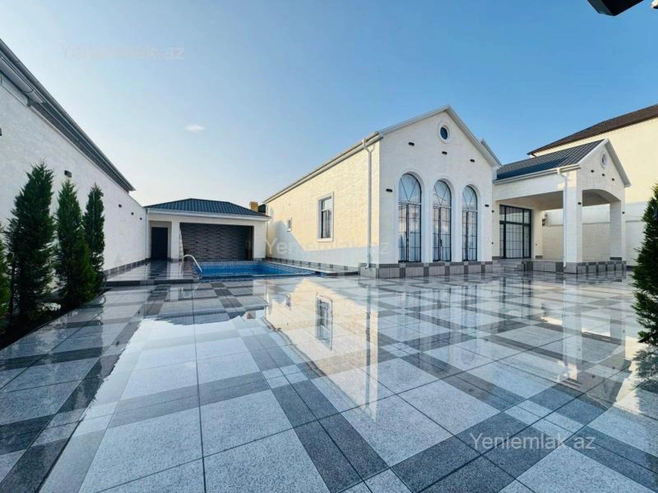 Satılır 4 otaqlı həyət evi 230 m²