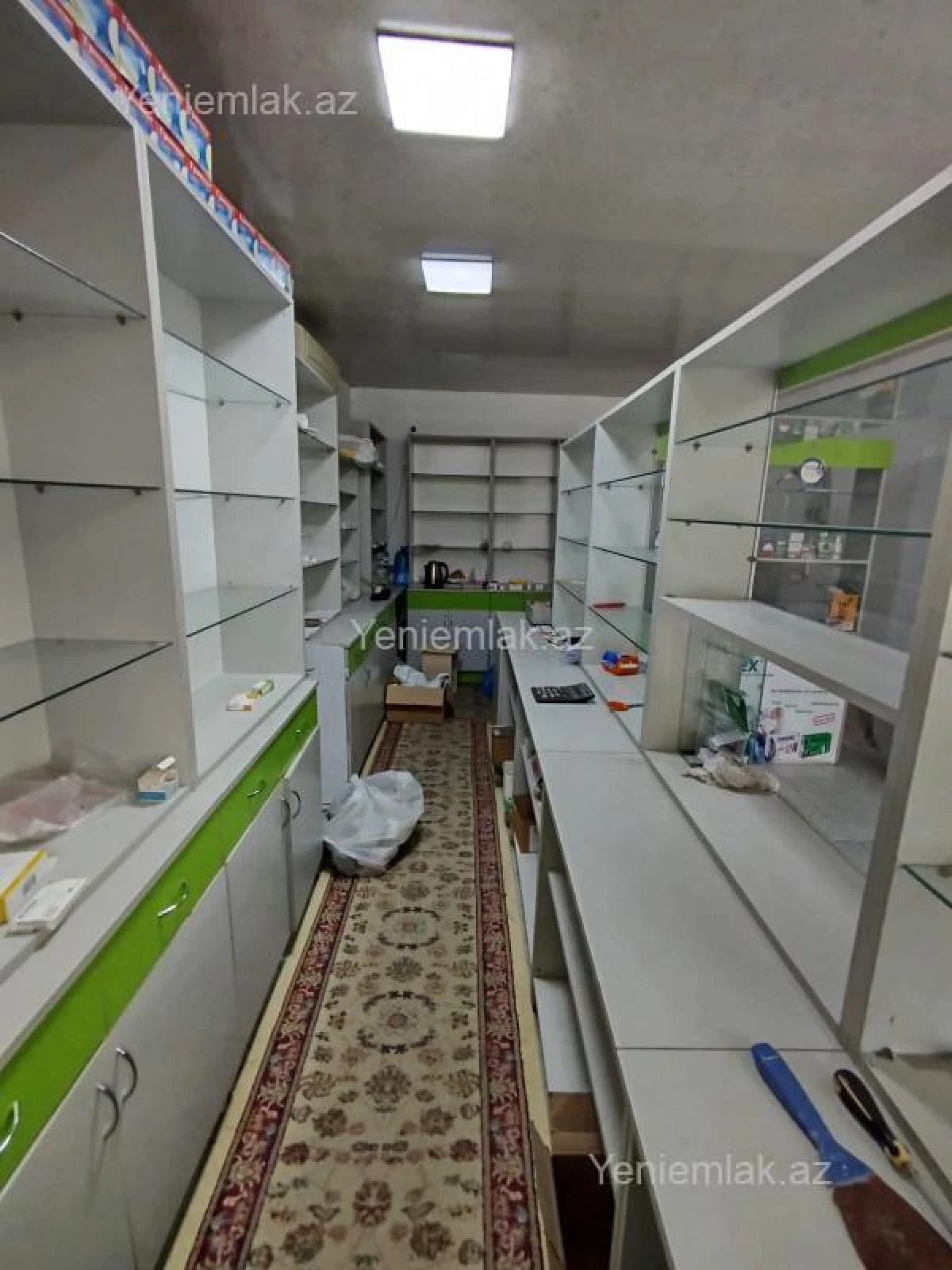 Satılır 3 otaqlı obyekt 30 m²