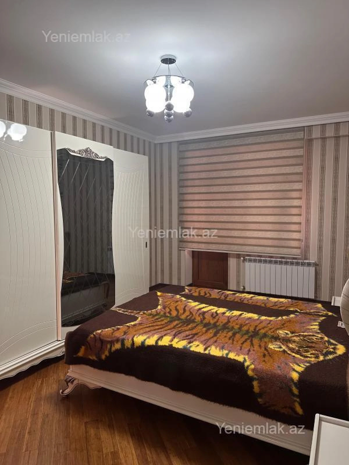 Satılır 3 otaqlı yeni tikili 136 m²