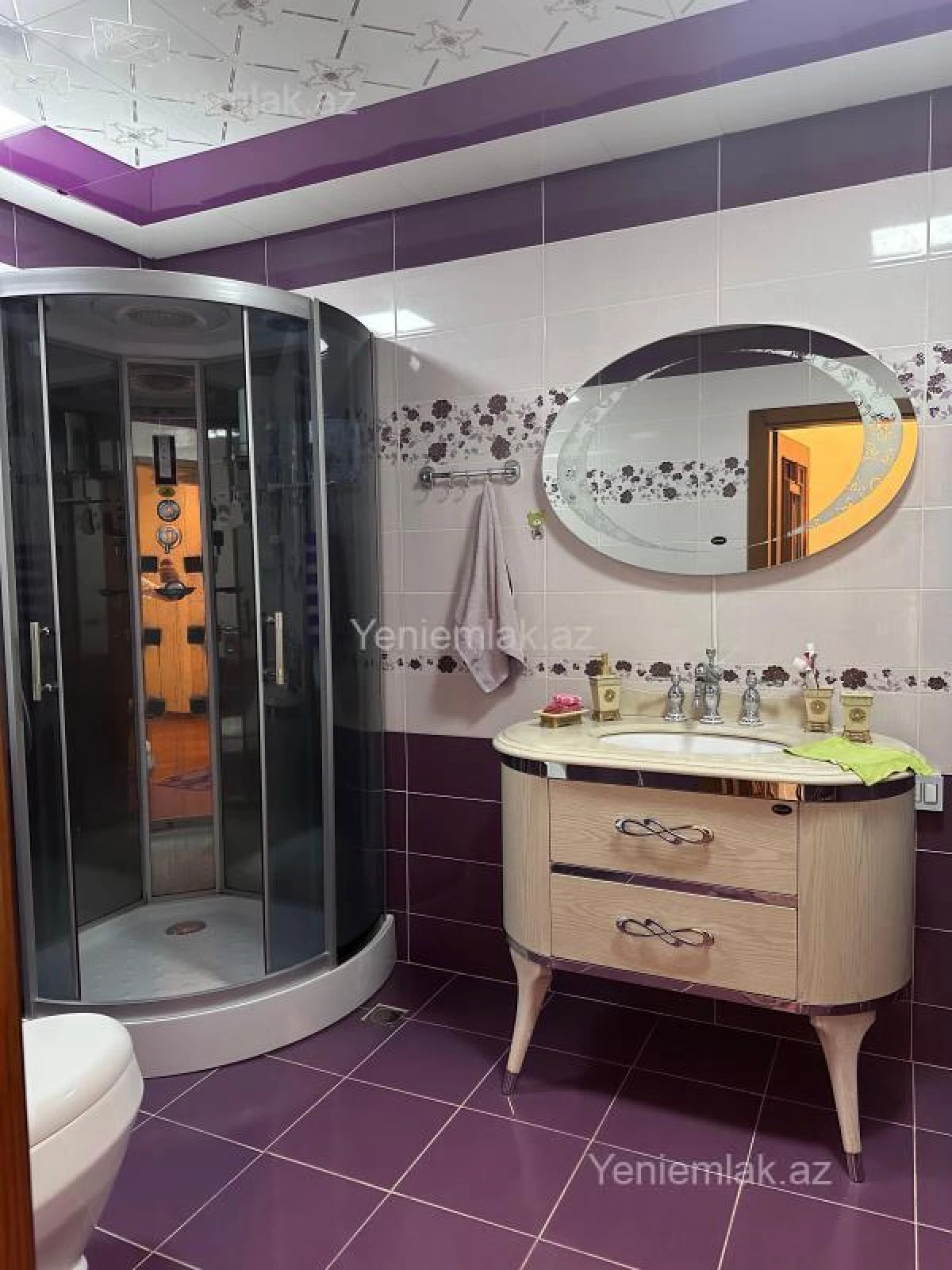 Satılır 3 otaqlı yeni tikili 136 m²