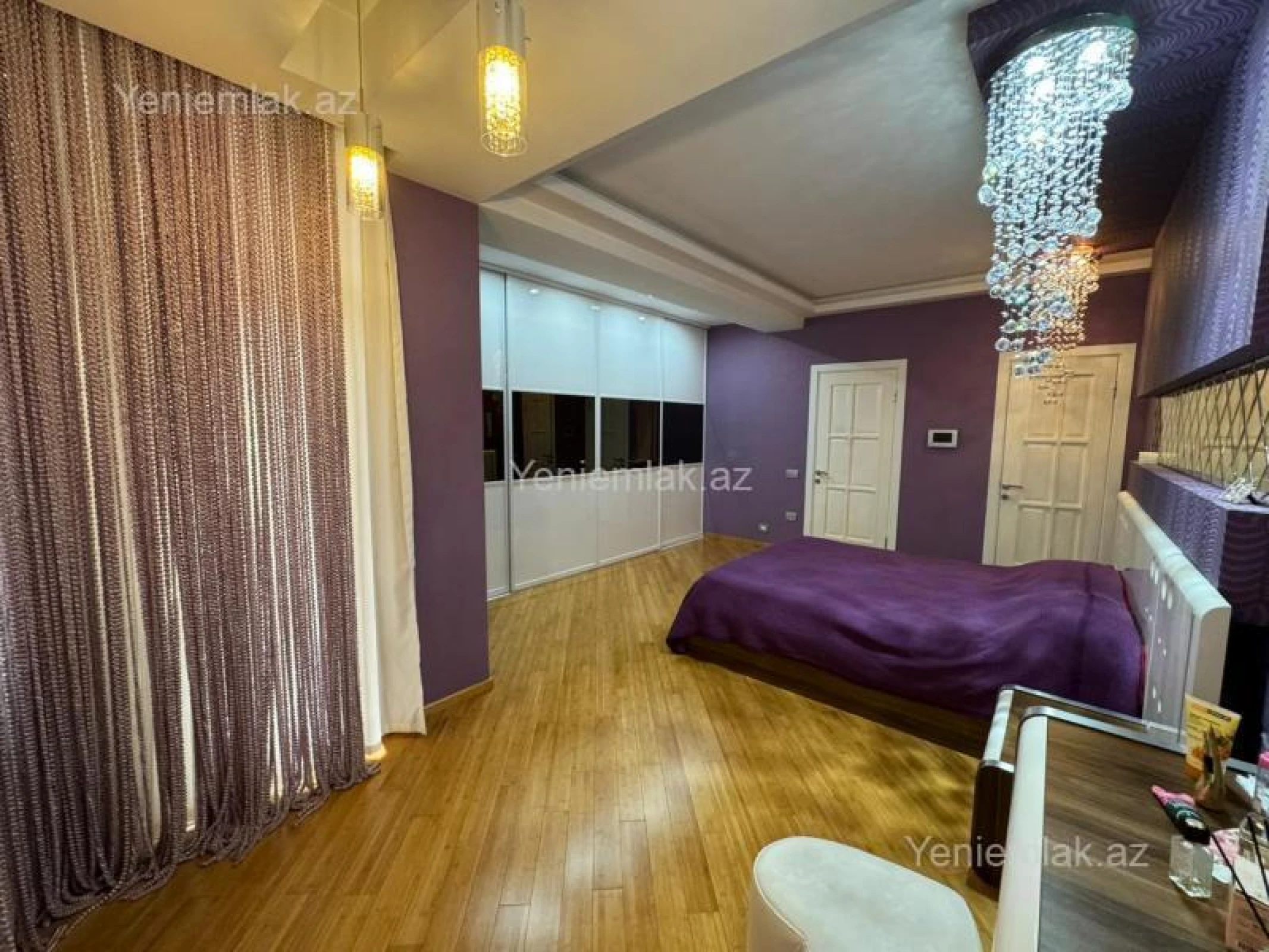 Satılır 4 otaqlı yeni tikili 188 m²