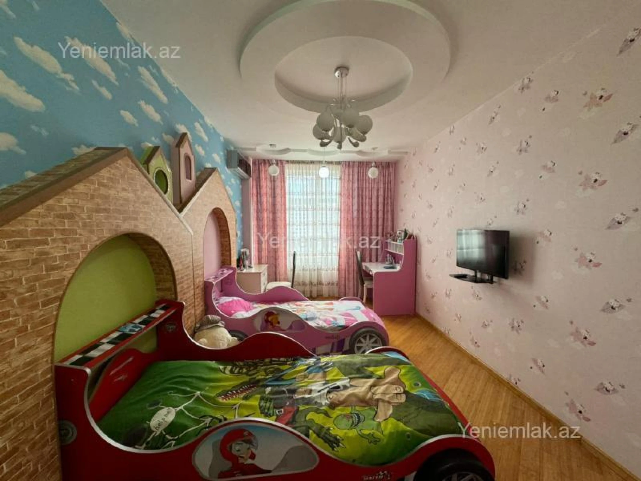 Satılır 4 otaqlı yeni tikili 188 m²