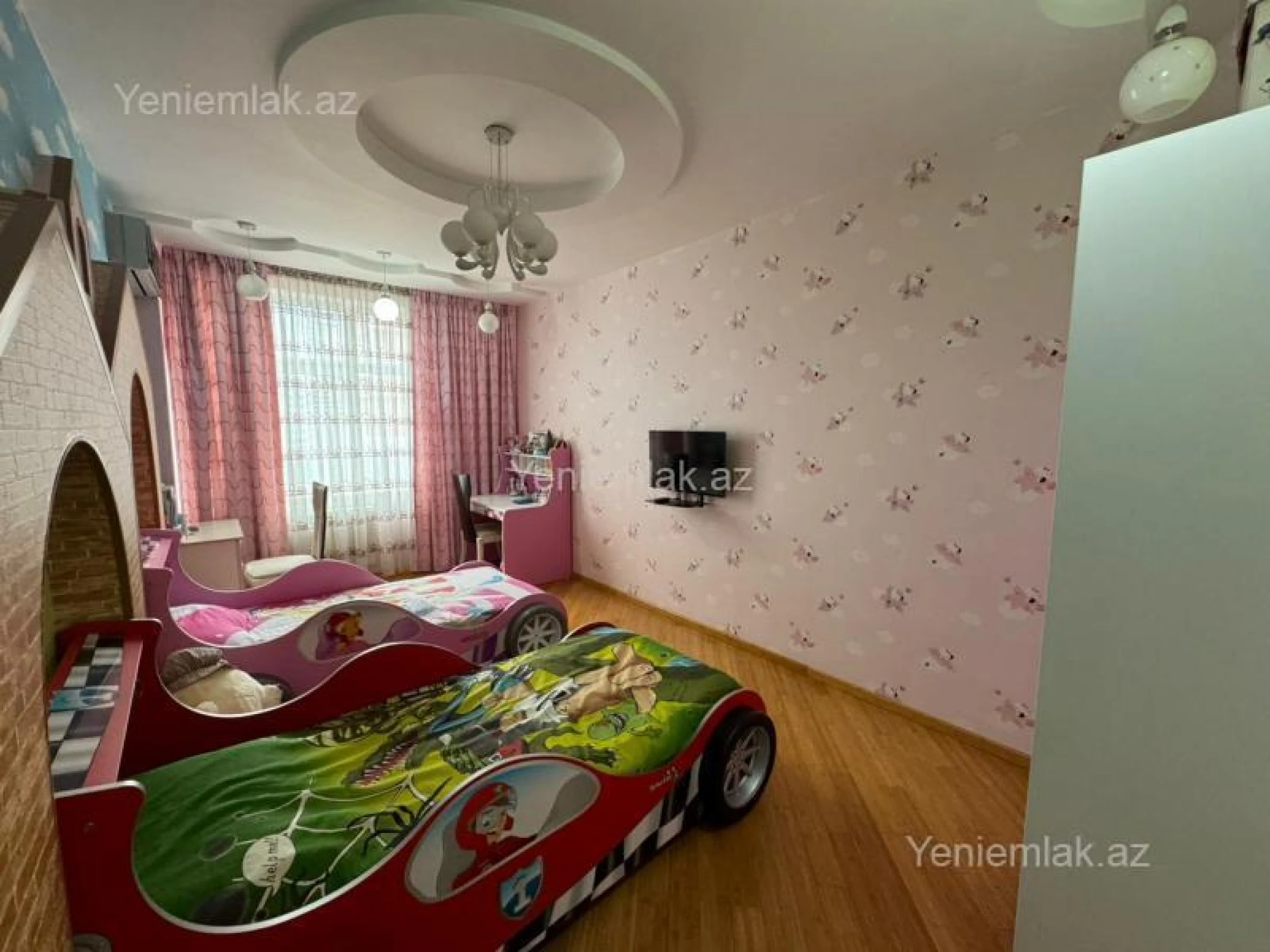 Satılır 4 otaqlı yeni tikili 188 m²