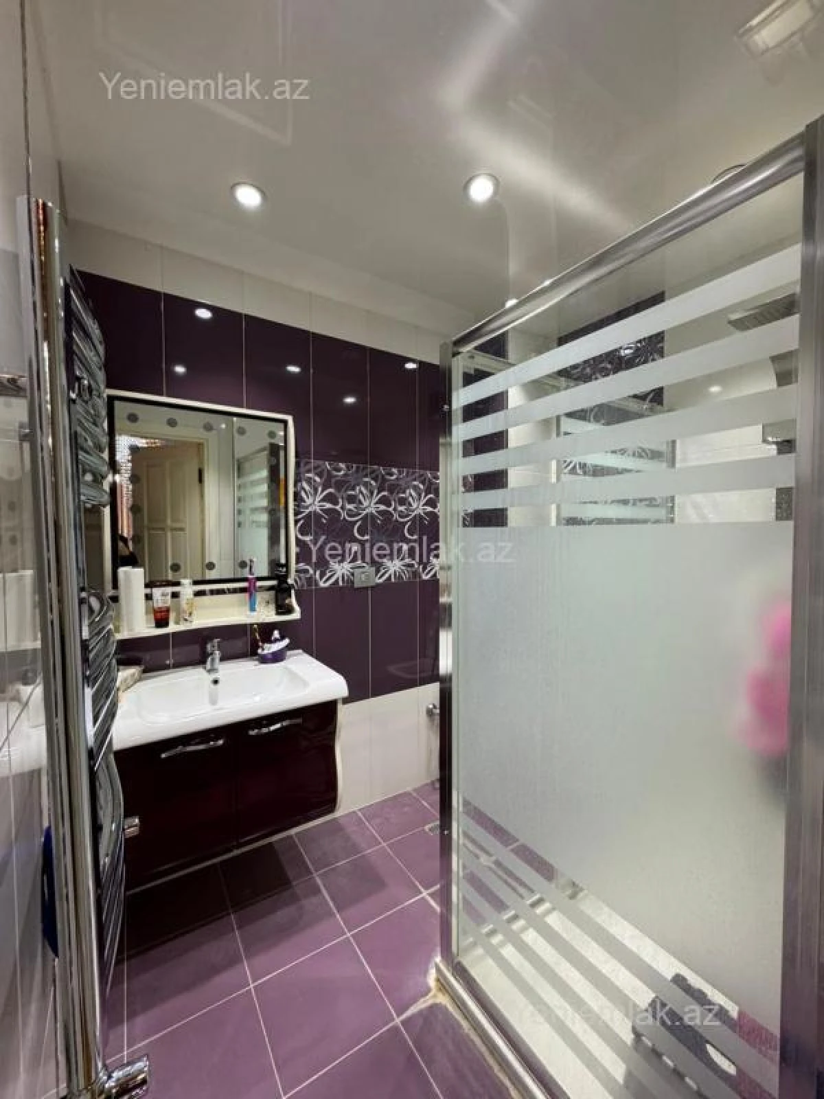 Satılır 4 otaqlı yeni tikili 188 m²