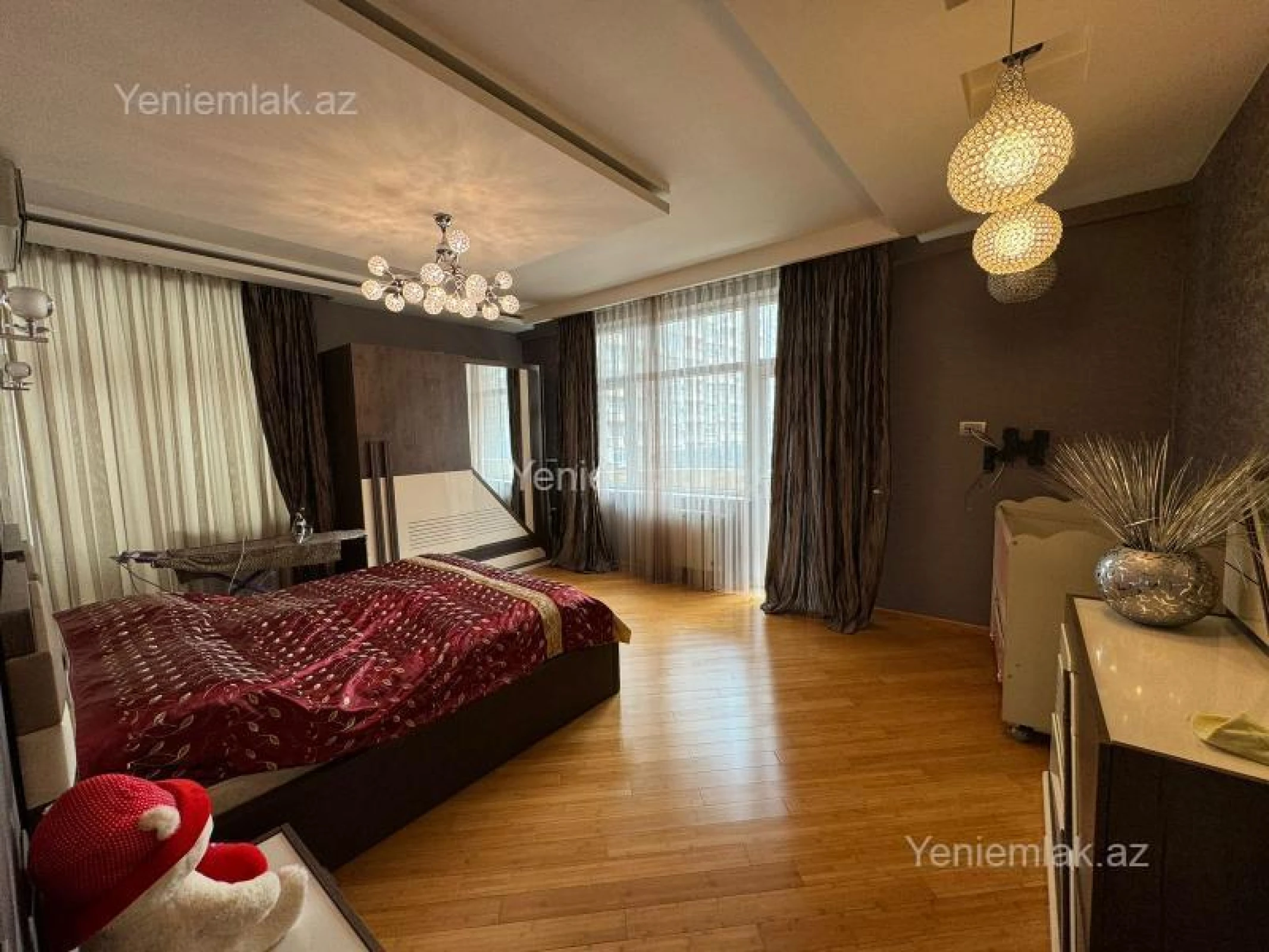 Satılır 4 otaqlı yeni tikili 188 m²