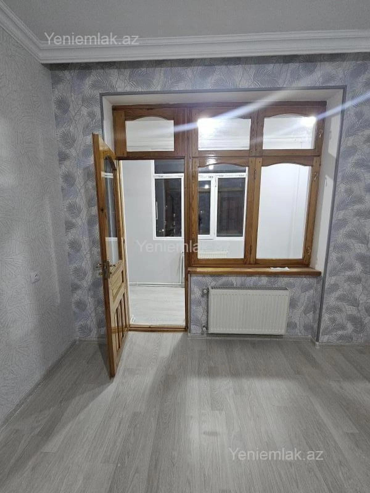 Satılır 2 otaqlı köhnə tikili 56 m²