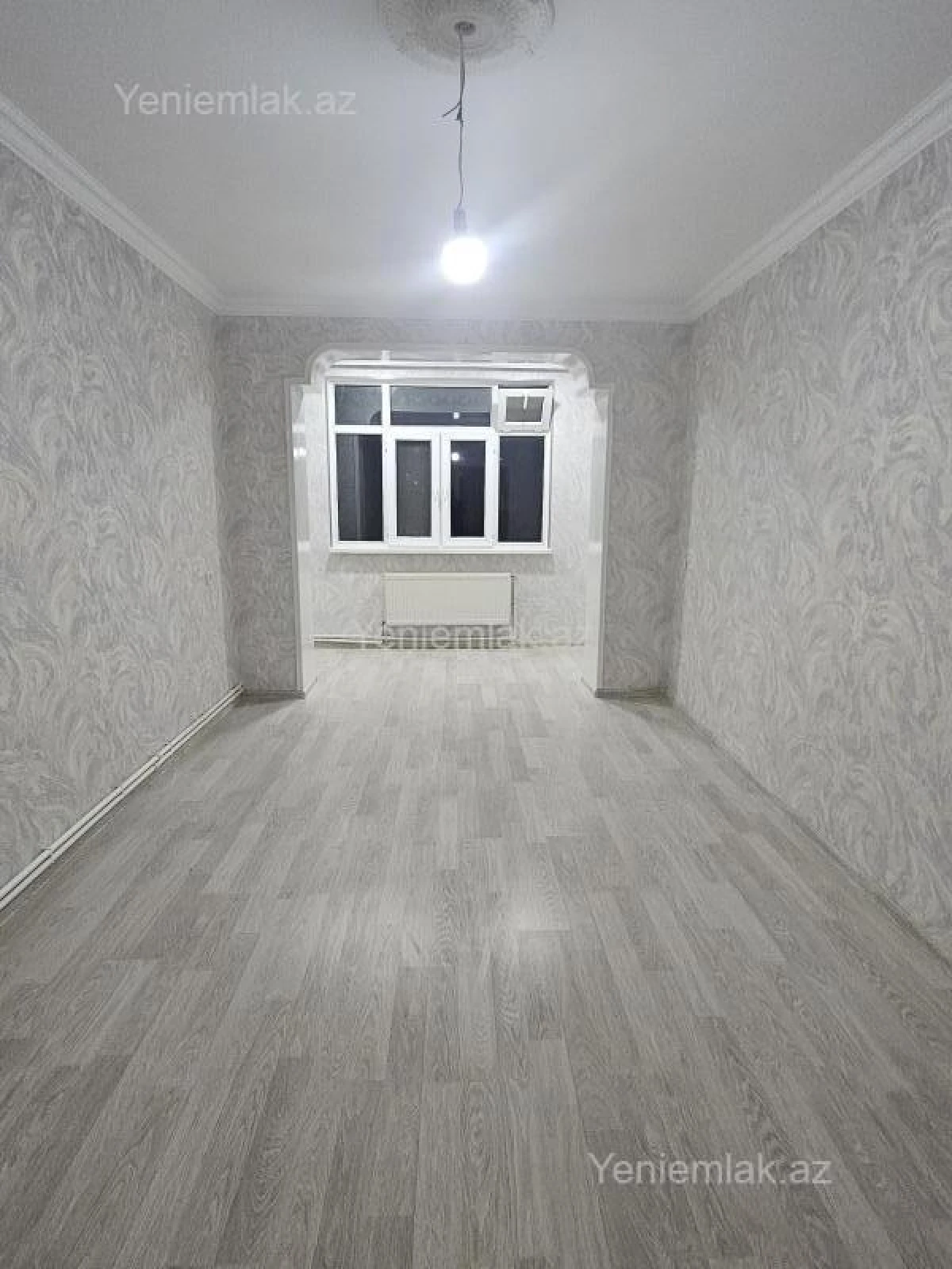 Satılır 2 otaqlı köhnə tikili 56 m²