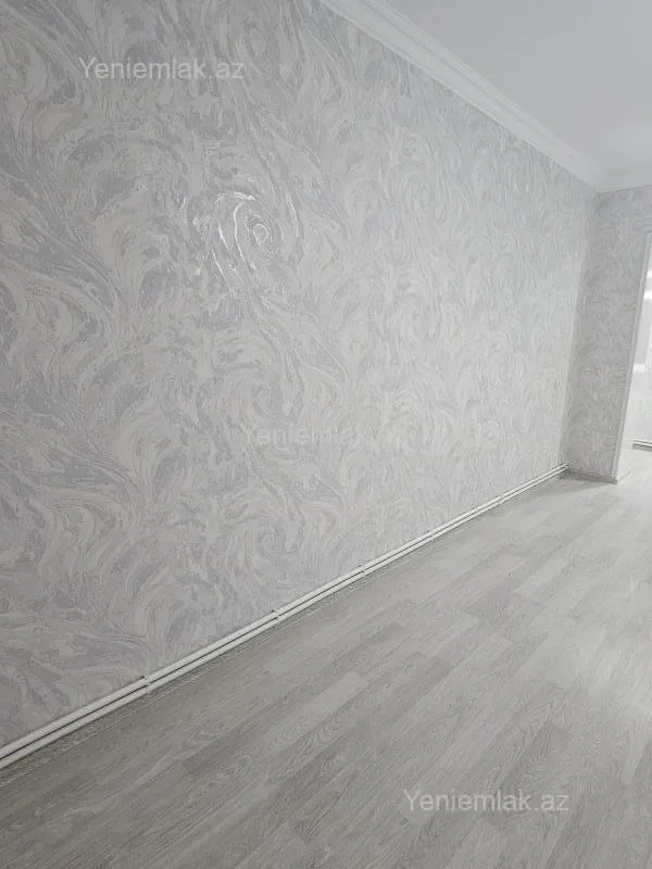 Satılır 2 otaqlı köhnə tikili 56 m²