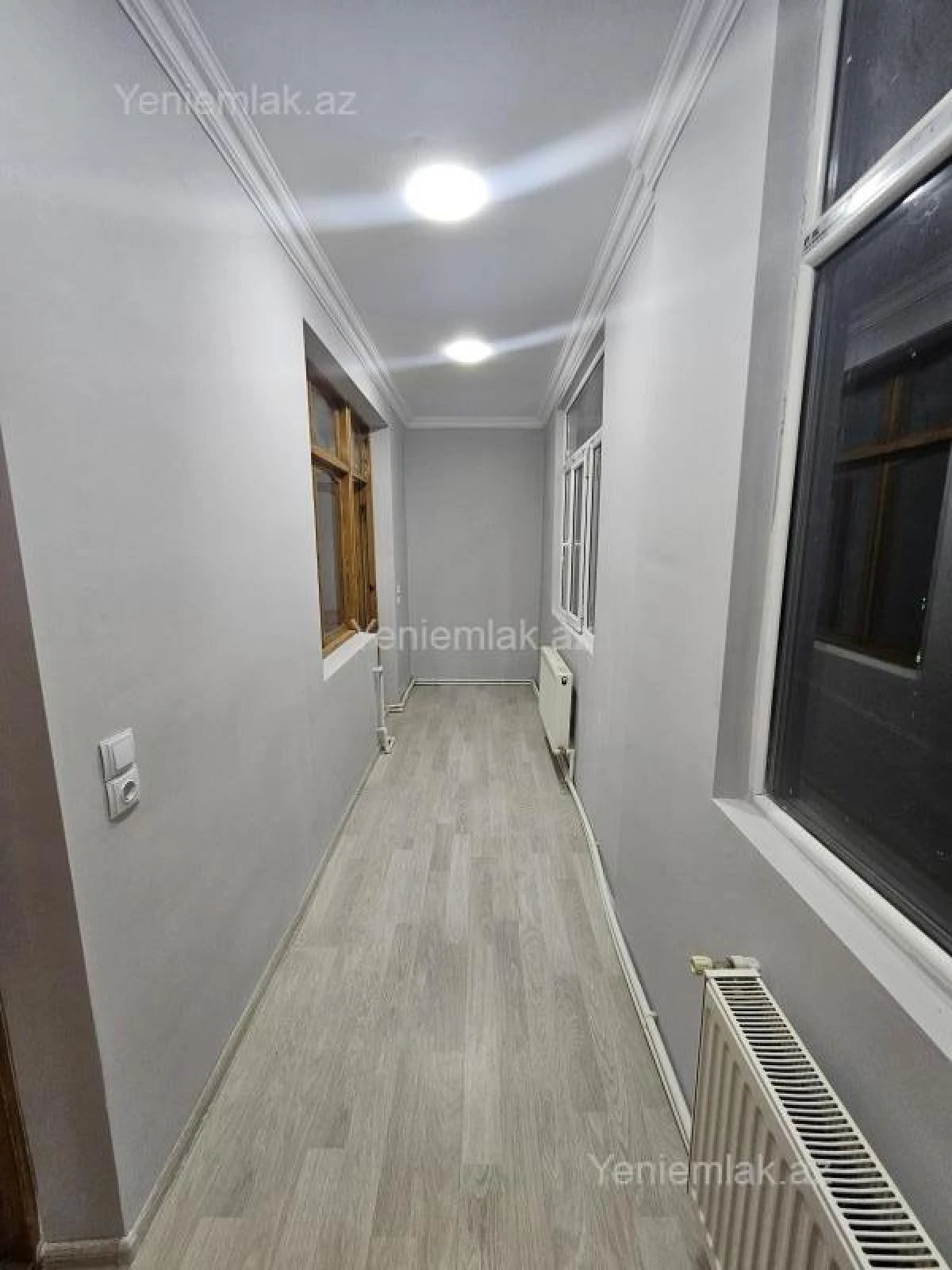 Satılır 2 otaqlı köhnə tikili 56 m²