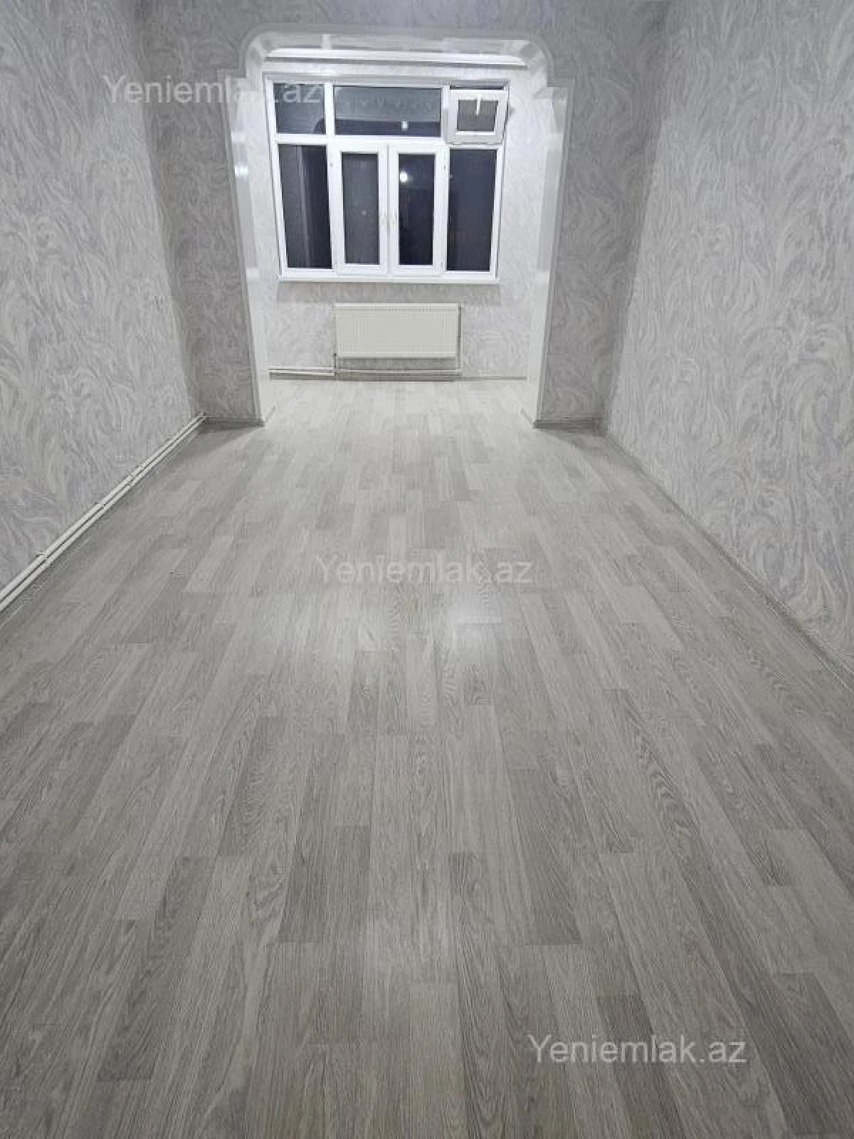 Satılır 2 otaqlı köhnə tikili 56 m²
