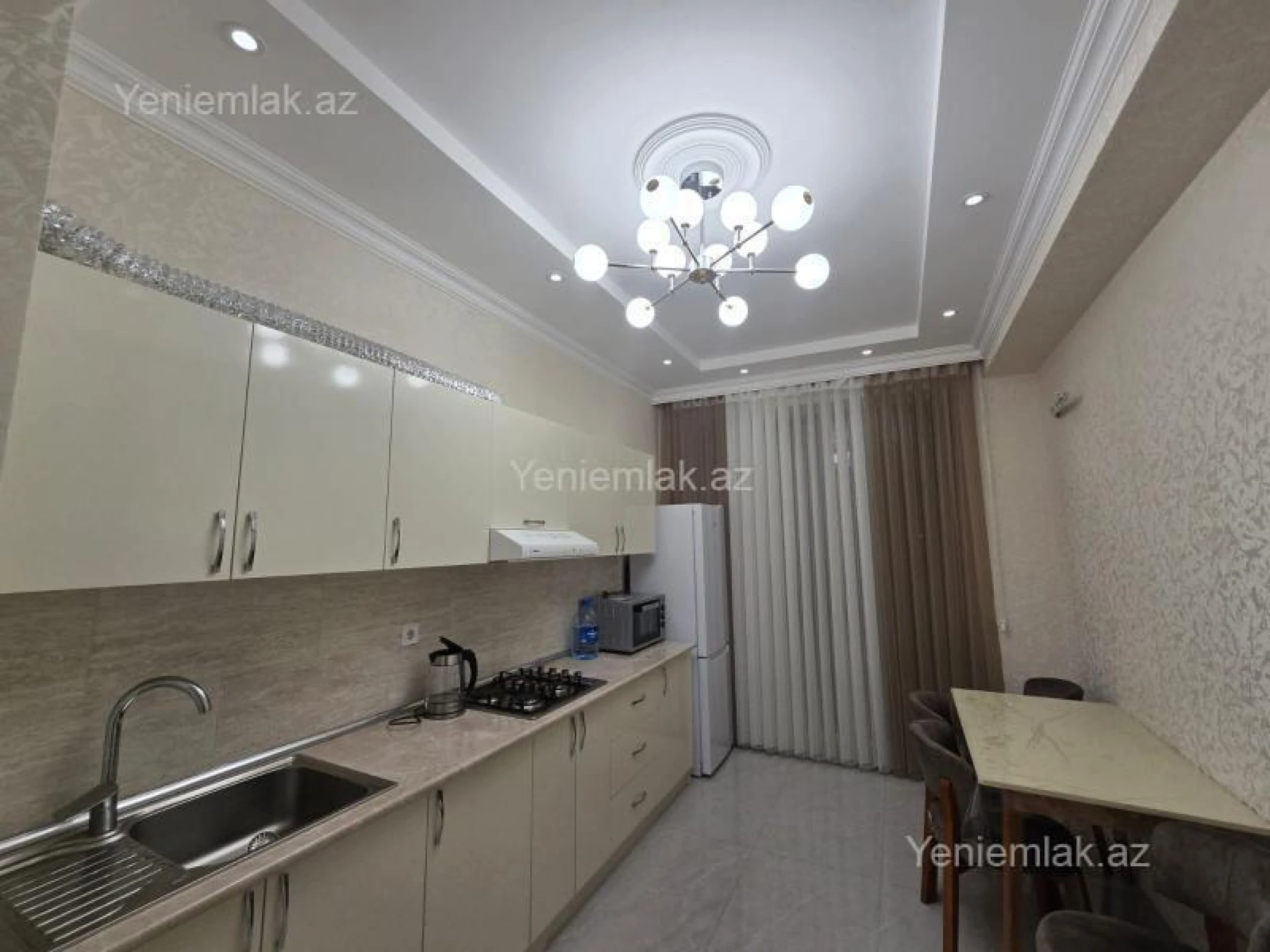 Satılır 2 otaqlı yeni tikili 84 m²