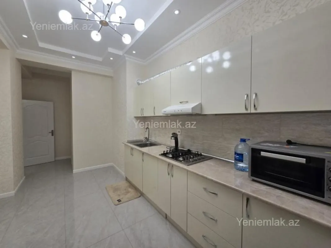 Satılır 2 otaqlı yeni tikili 84 m²