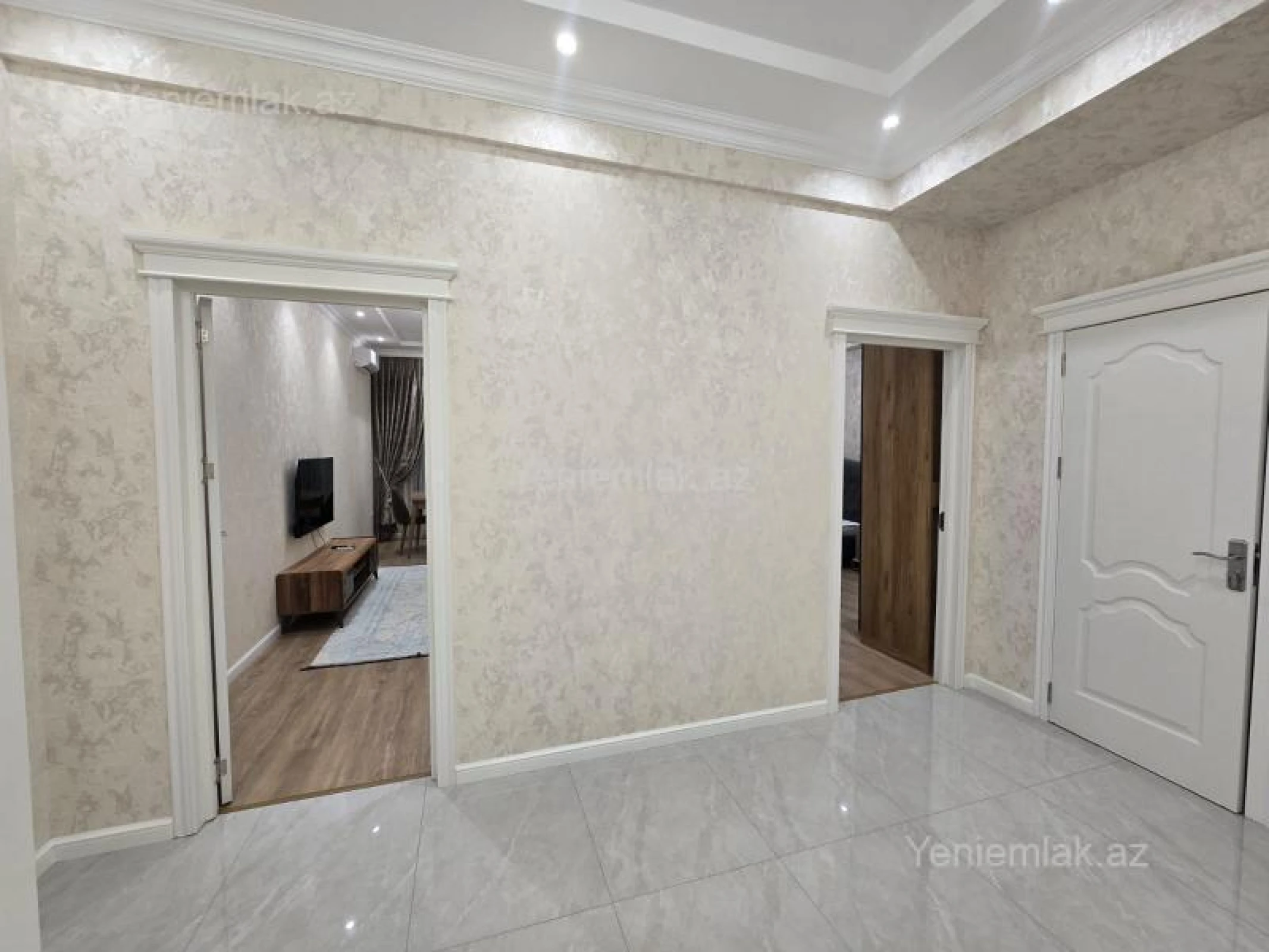 Satılır 2 otaqlı yeni tikili 84 m²