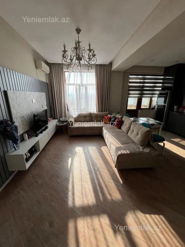 Satılır 3 otaqlı yeni tikili 95 m²