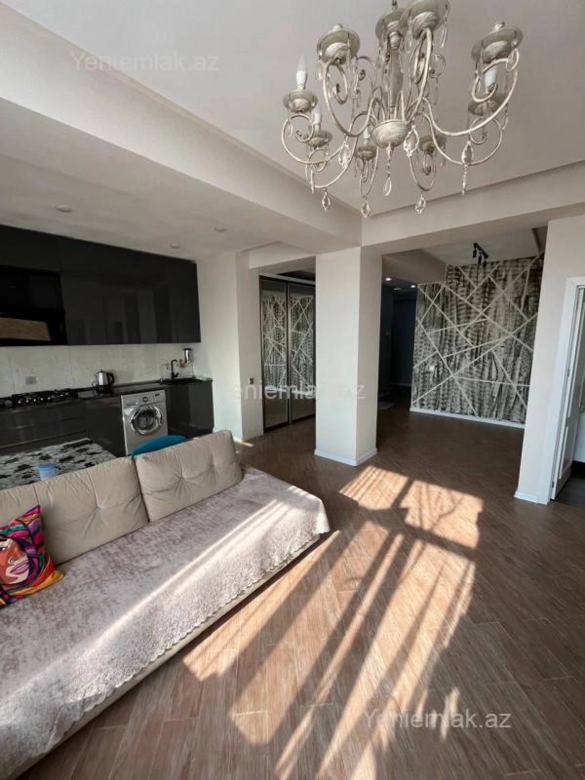 Satılır 3 otaqlı yeni tikili 95 m²