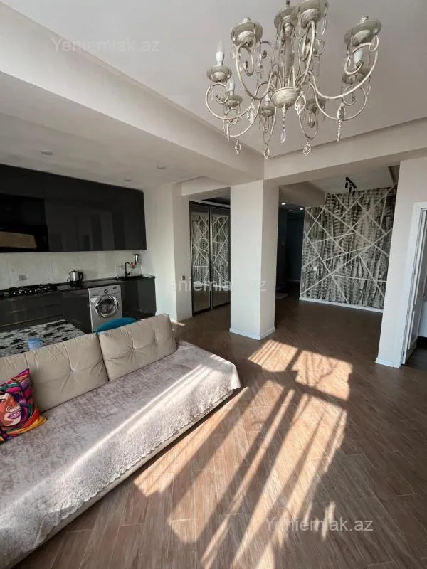 Satılır 3 otaqlı yeni tikili 95 m²