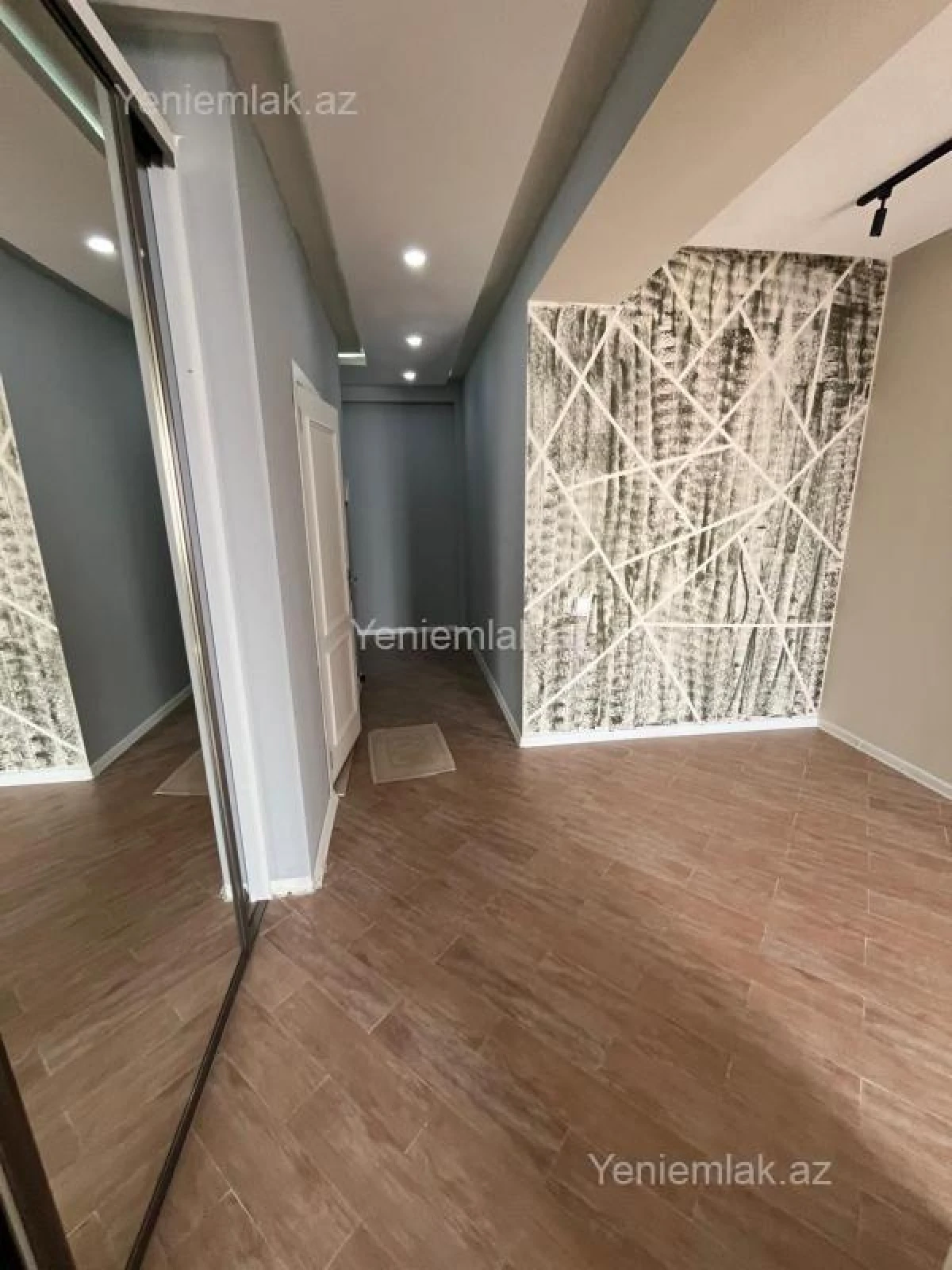 Satılır 3 otaqlı yeni tikili 95 m²