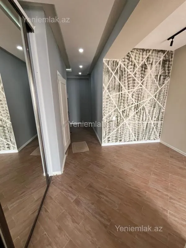 Satılır 3 otaqlı yeni tikili 95 m²