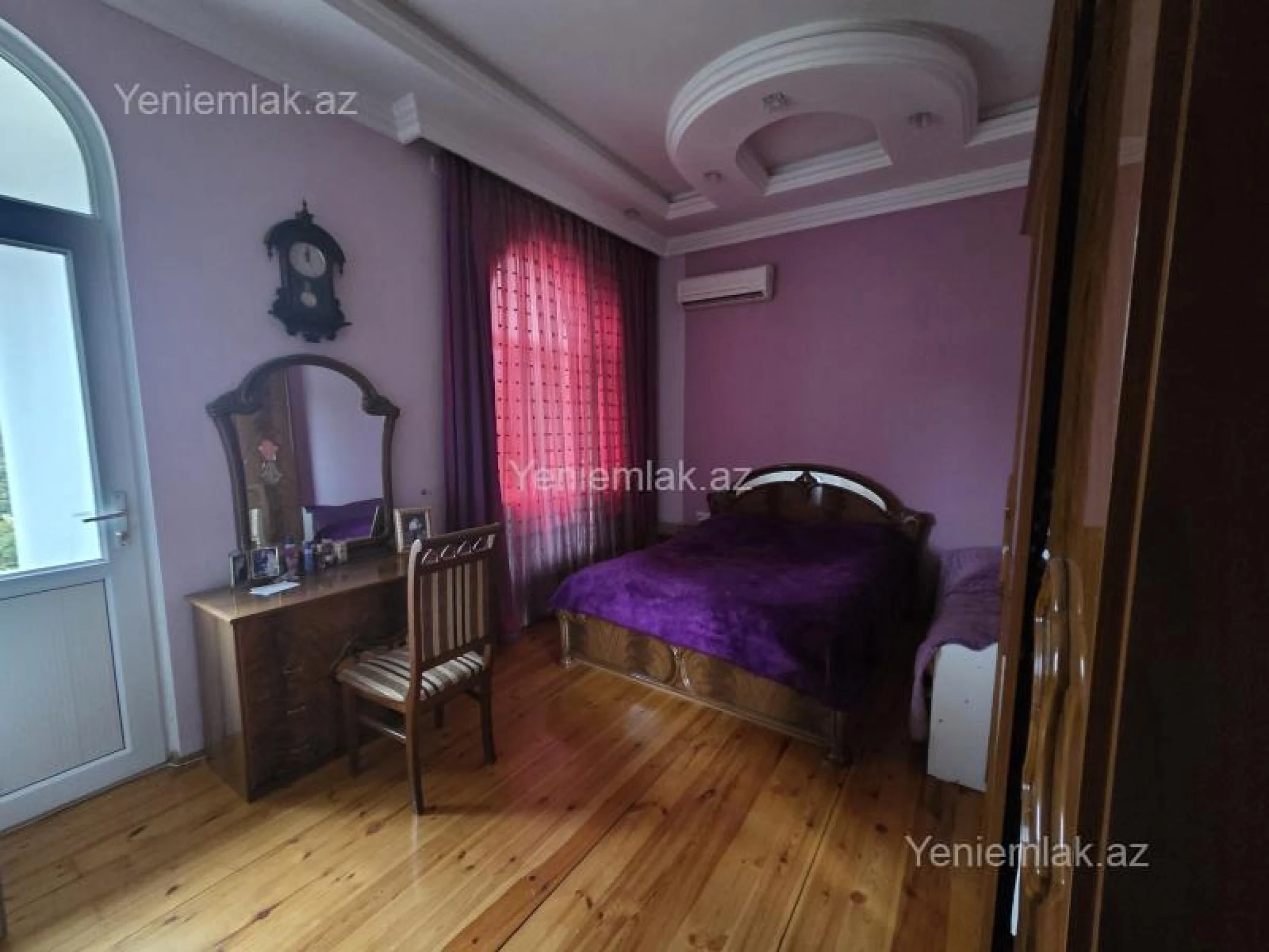 Satılır 6 otaqlı həyət evi 280 m²