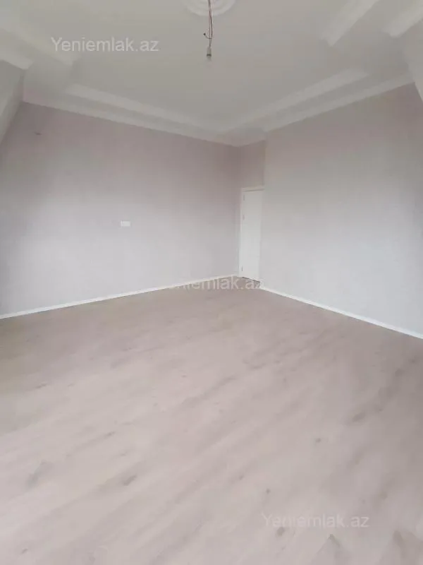 Satılır 4 otaqlı obyekt 120 m²