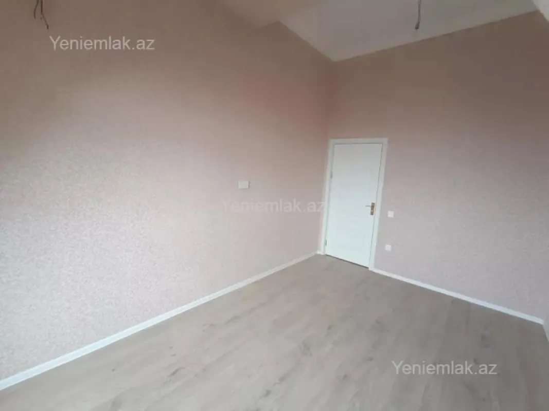 Satılır 4 otaqlı obyekt 120 m²