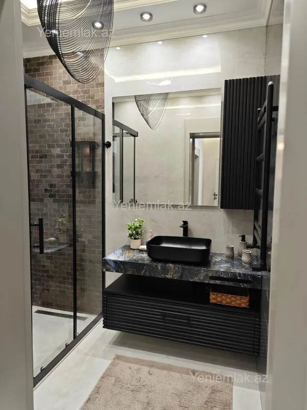 Satılır 2 otaqlı yeni tikili 68 m²