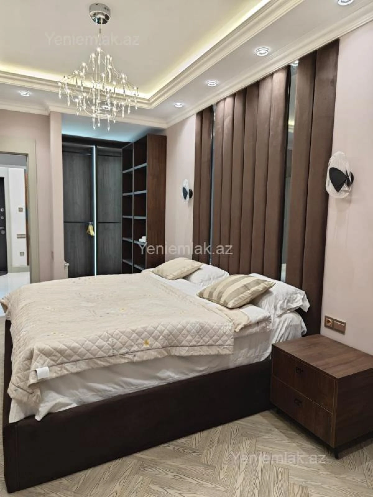 Satılır 2 otaqlı yeni tikili 68 m²