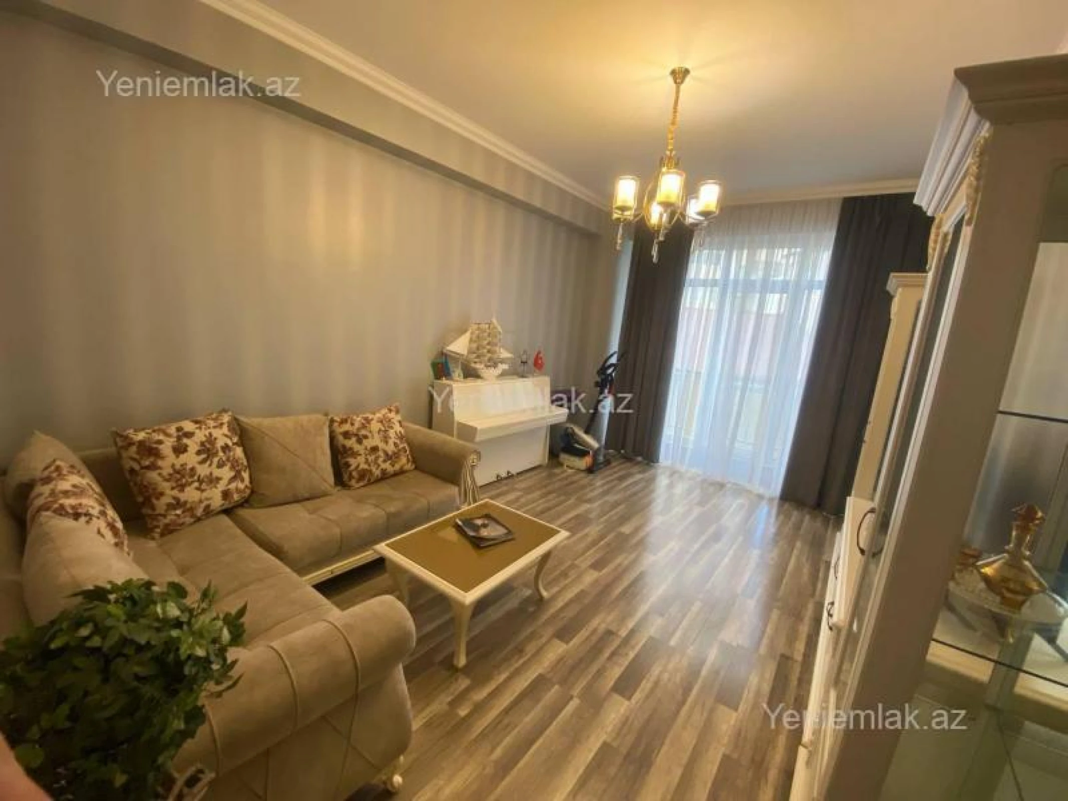 Satılır 2 otaqlı yeni tikili 60 m²