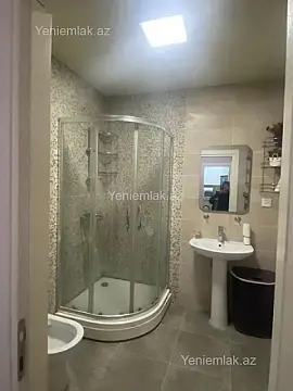 Satılır 2 otaqlı yeni tikili 60 m²