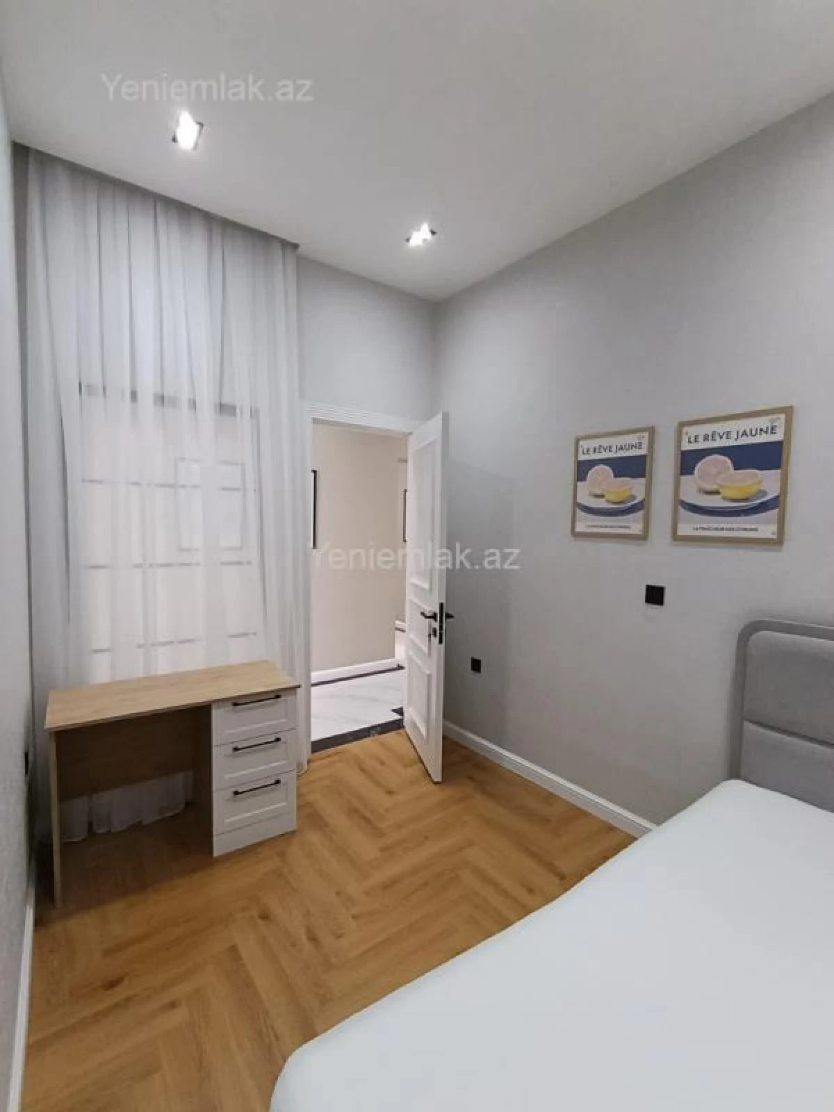 Satılır 3 otaqlı yeni tikili 85 m²