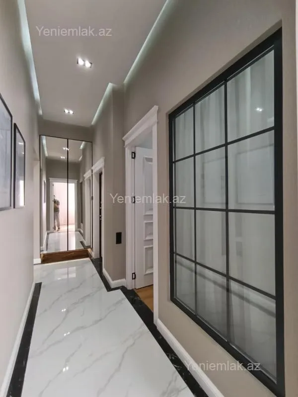 Satılır 3 otaqlı yeni tikili 85 m²