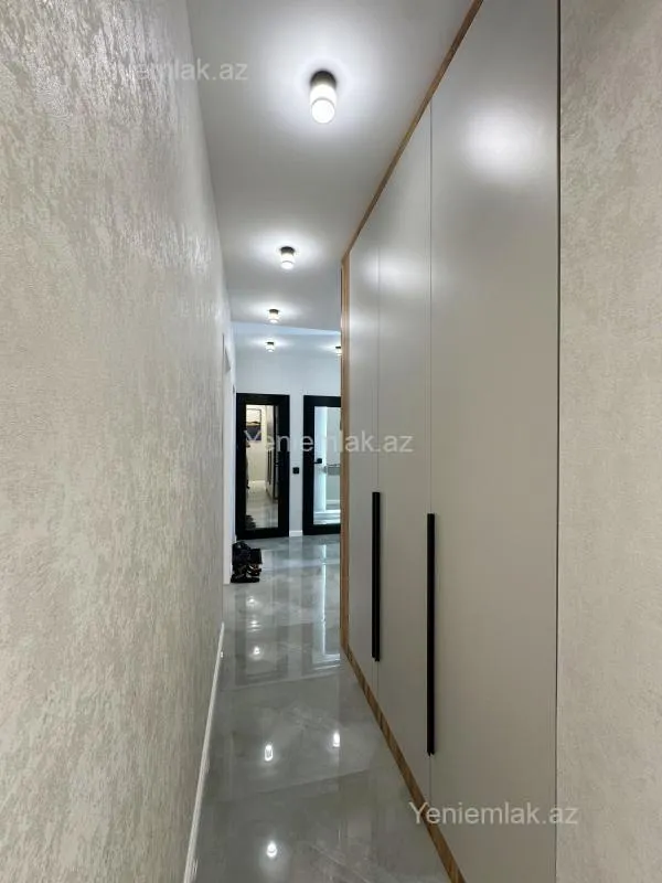 Satılır 3 otaqlı köhnə tikili 65 m²