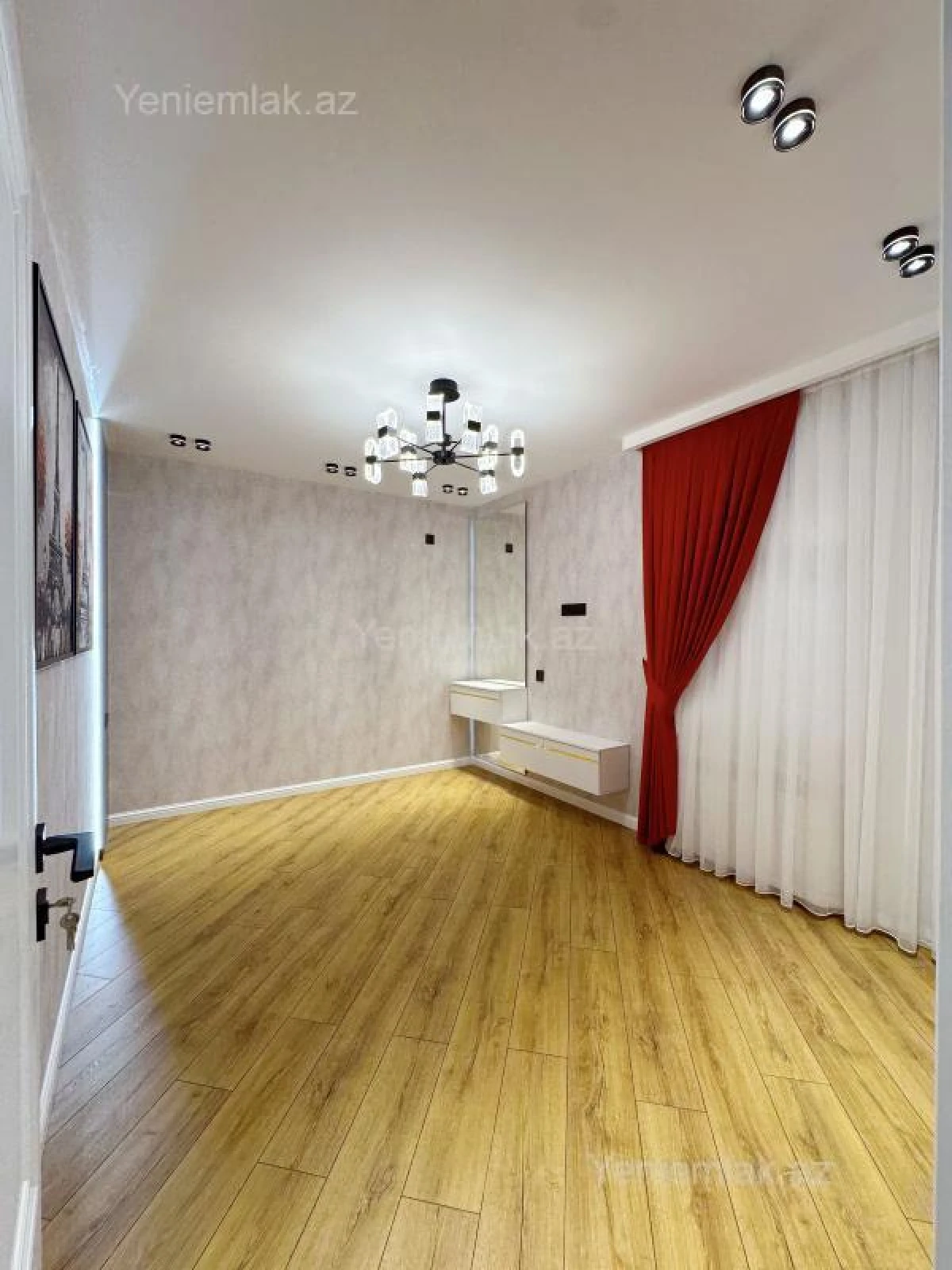 Satılır 3 otaqlı köhnə tikili 65 m²