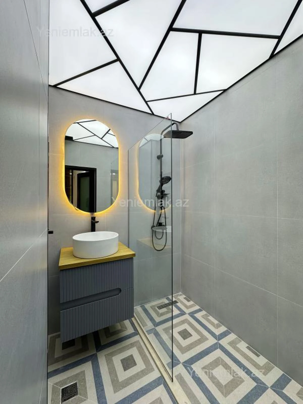 Satılır 3 otaqlı köhnə tikili 65 m²