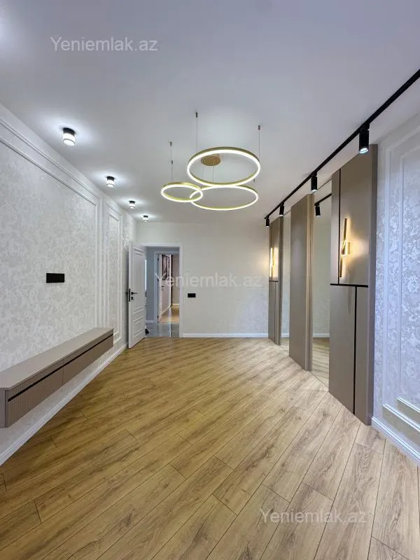 Satılır 3 otaqlı köhnə tikili 65 m²