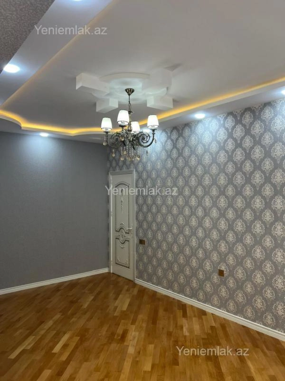 Satılır 4 otaqlı yeni tikili 150 m²