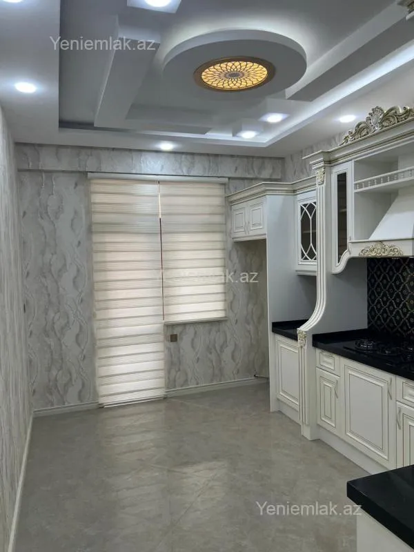 Satılır 4 otaqlı yeni tikili 150 m²