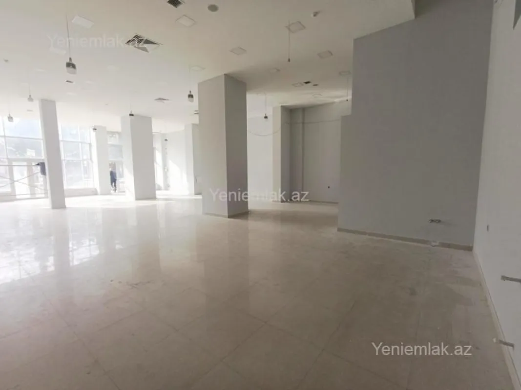 Kirayə verilir 1 otaqlı obyekt 218 m²