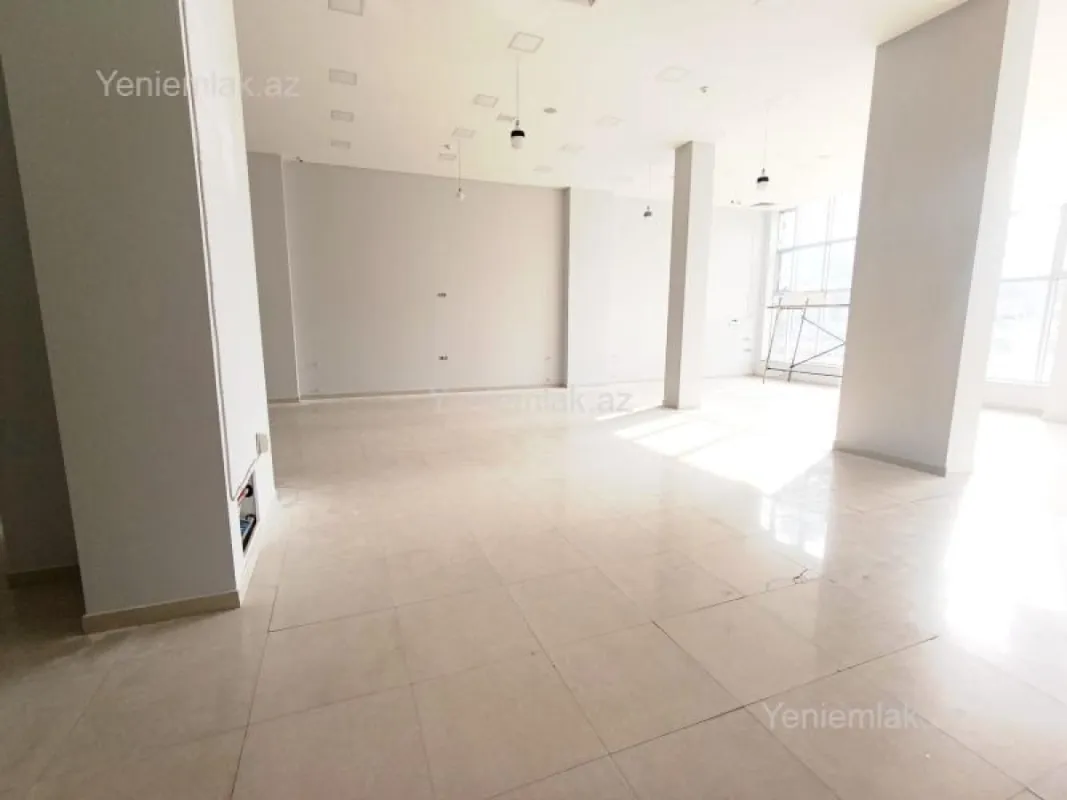 Kirayə verilir 1 otaqlı obyekt 218 m²