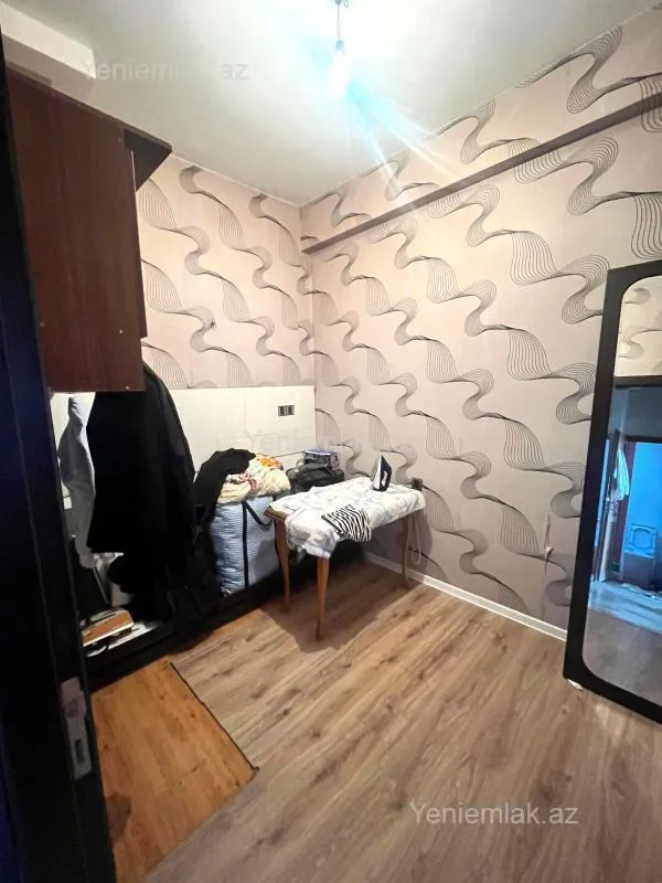 Satılır 2 otaqlı yeni tikili 75 m²
