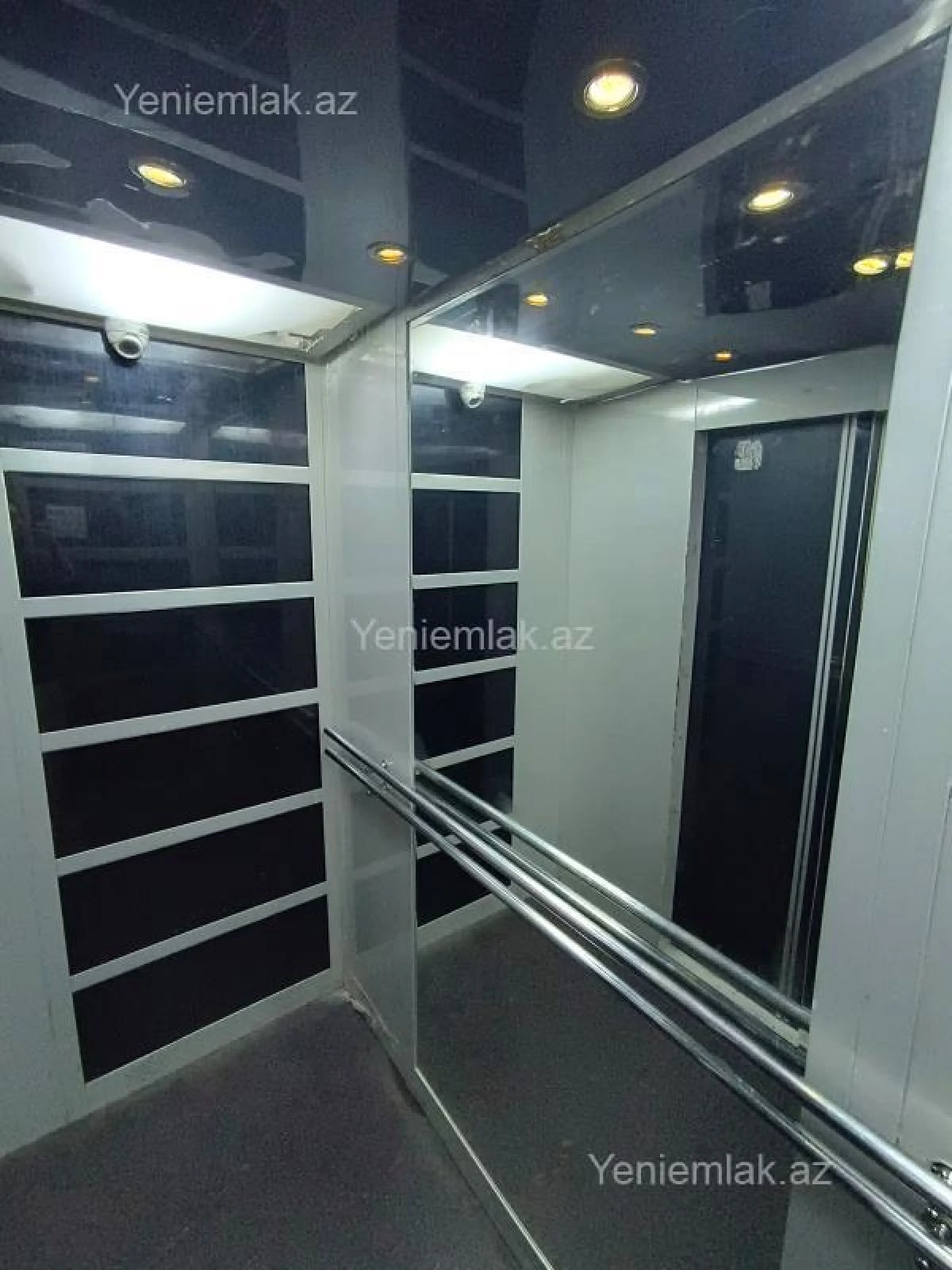 Satılır 2 otaqlı yeni tikili 75 m²