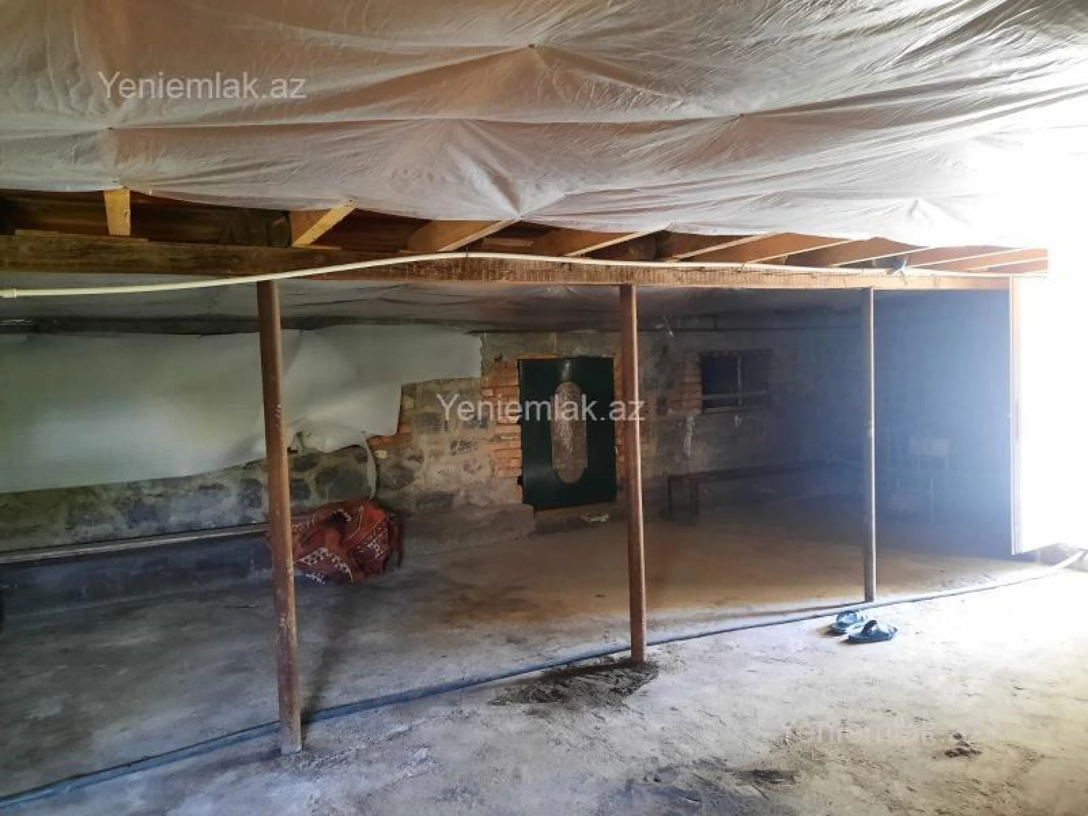 Satılır 4 otaqlı həyət evi 500 m²