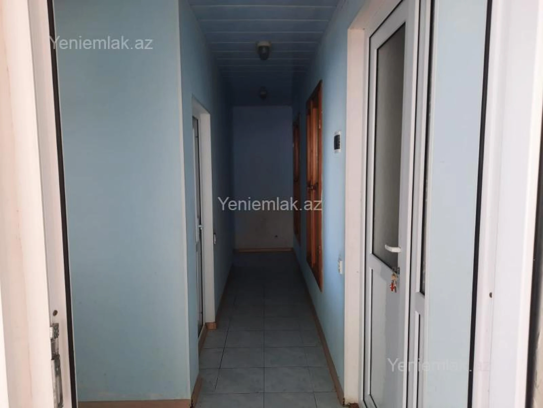 Satılır 4 otaqlı həyət evi 500 m²