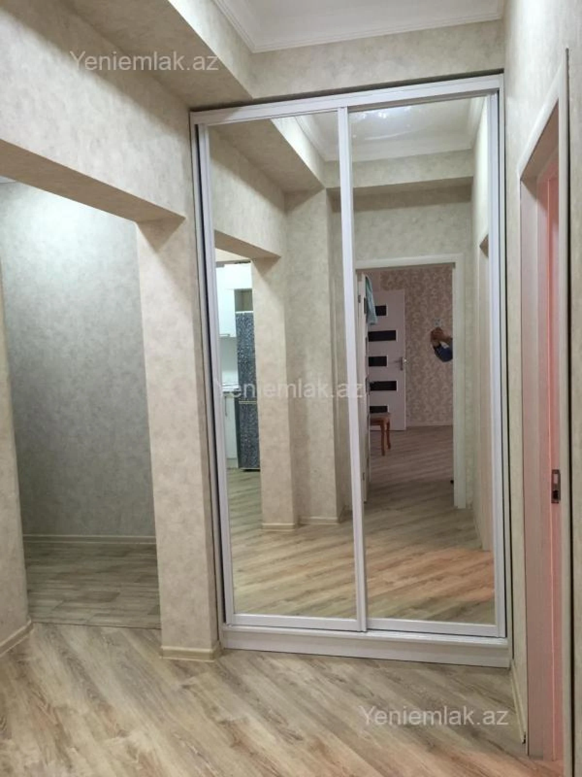 Satılır 2 otaqlı yeni tikili 88 m²