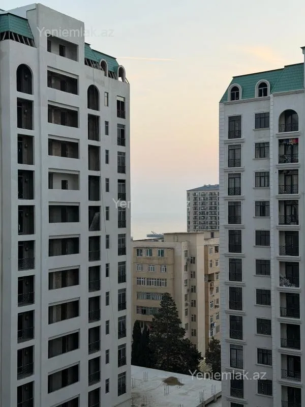 Satılır 3 otaqlı yeni tikili 114 m²