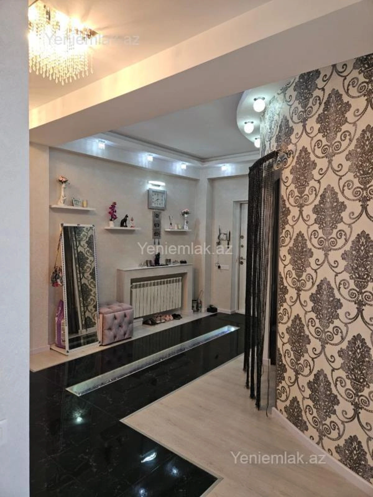 Satılır 2 otaqlı yeni tikili 106 m²