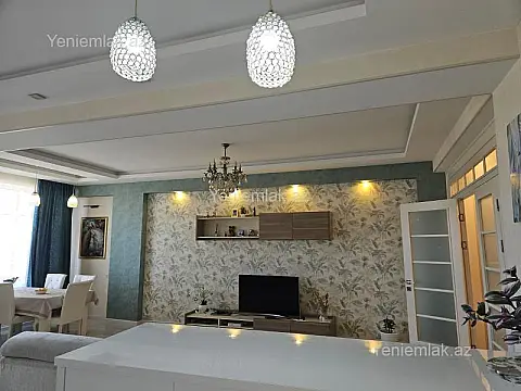 Satılır 2 otaqlı yeni tikili 106 m²
