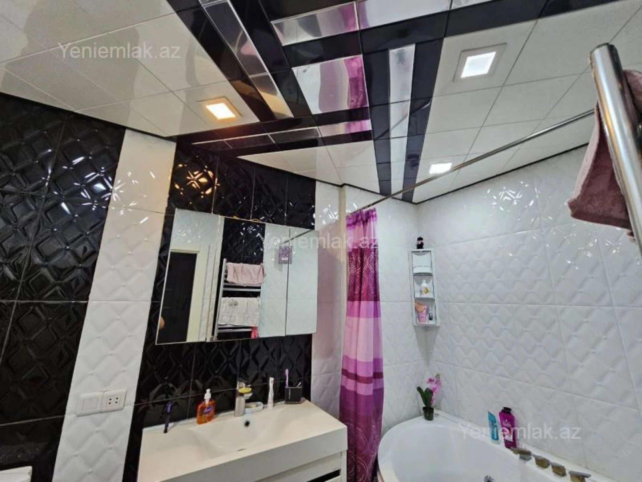 Satılır 2 otaqlı yeni tikili 106 m²